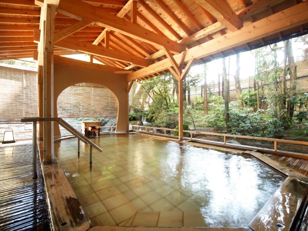Rurikoh Open Air Onsen