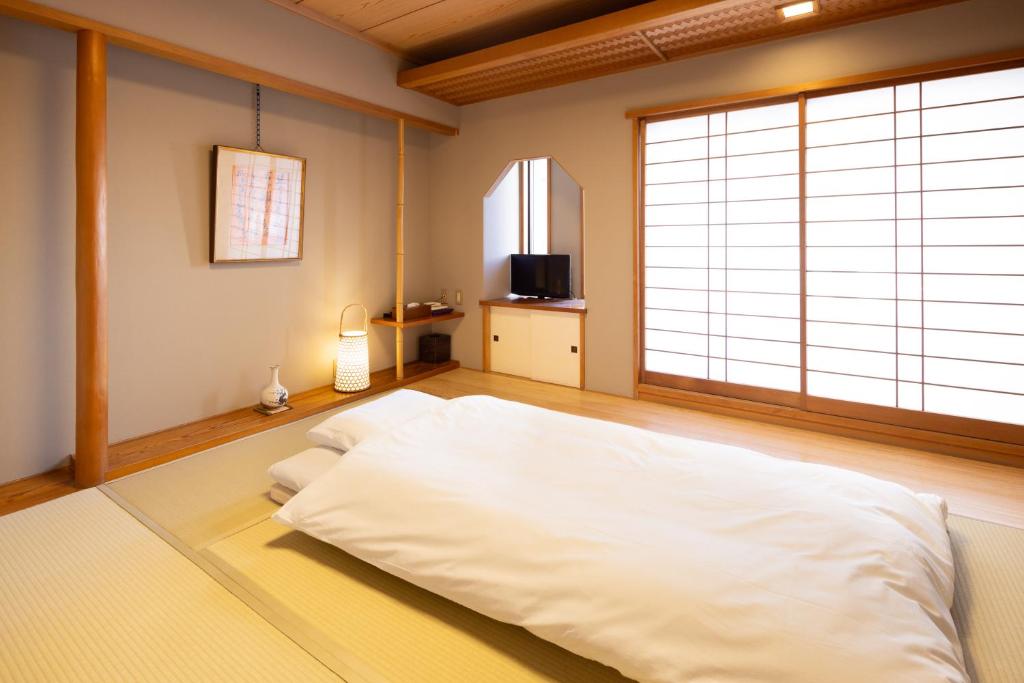 Ryokan Asakusa Shigetsu Tatami Room Futon
