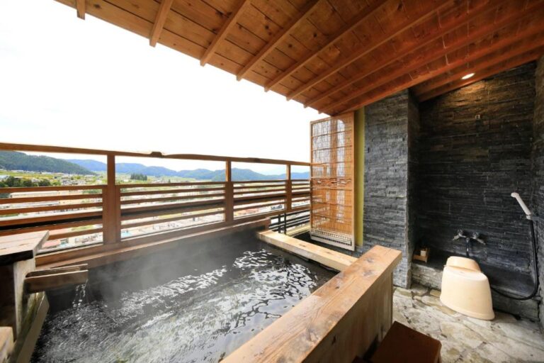 Ryokan Biyunoyado Outdoor Onsen