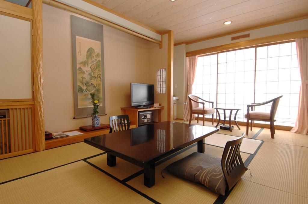 Ryokan Biyunoyado Tatami Room