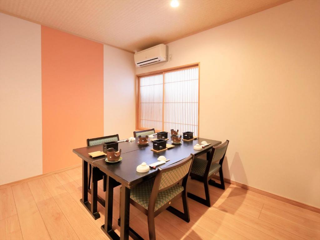 Saikatei Jidaiya Dining Room