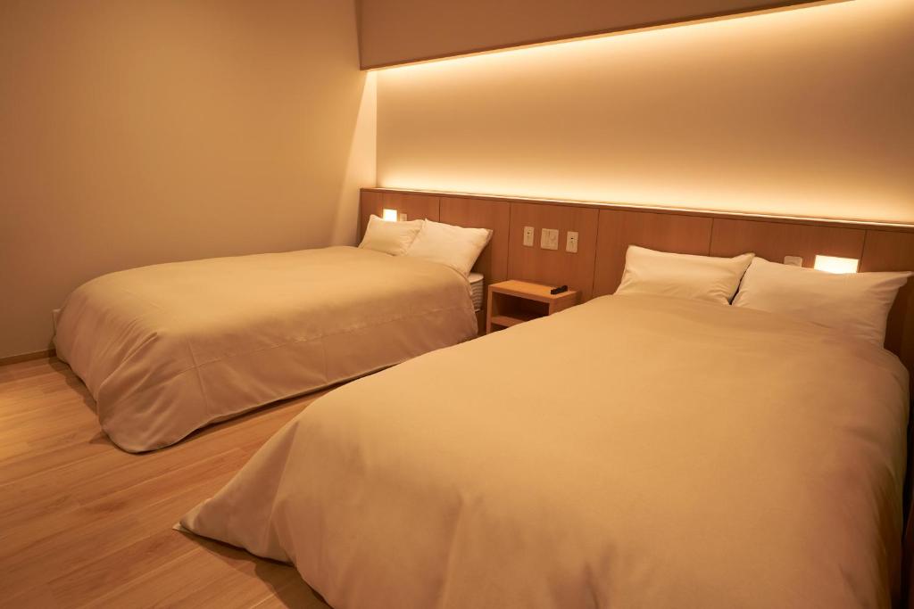 Sansuiso Modern Bedroom