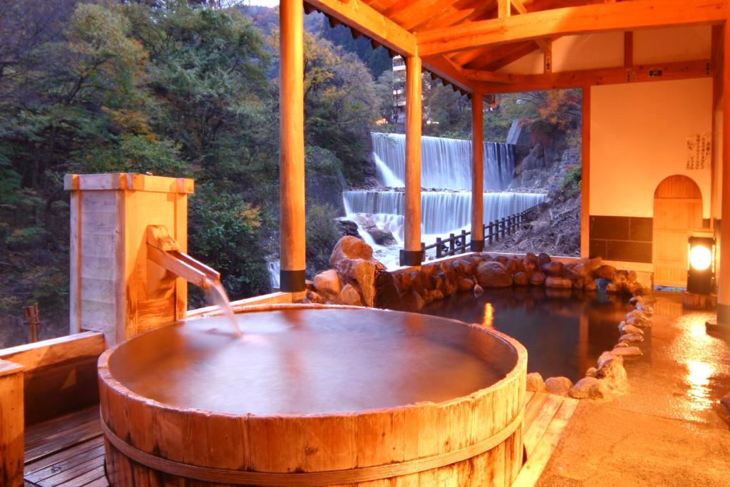 Sansuiso Onsen Outdoor Bath