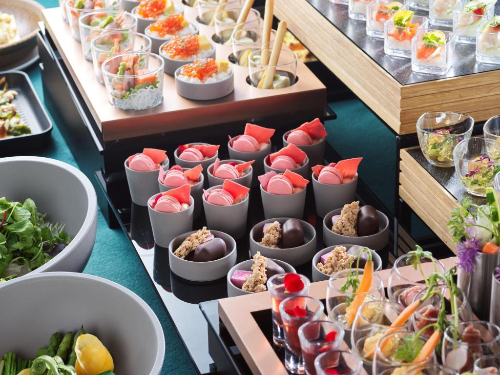 Saromako Tsuruga Resort Buffet Desserts