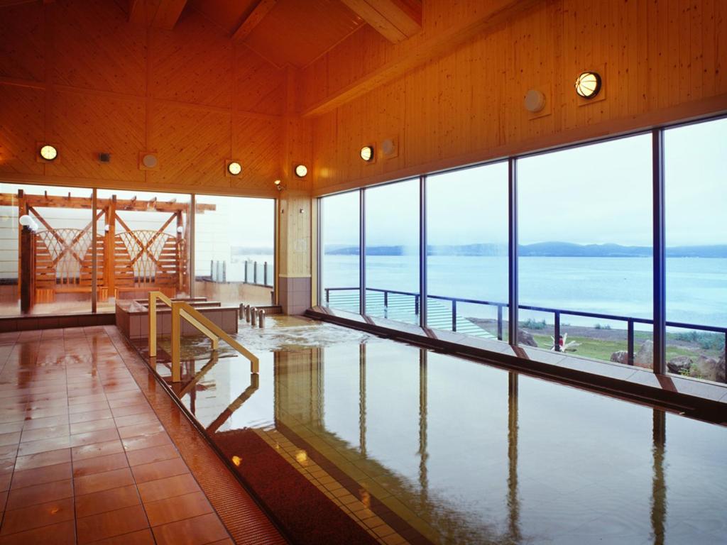 Saromako Tsuruga Resort Onsen Lake View