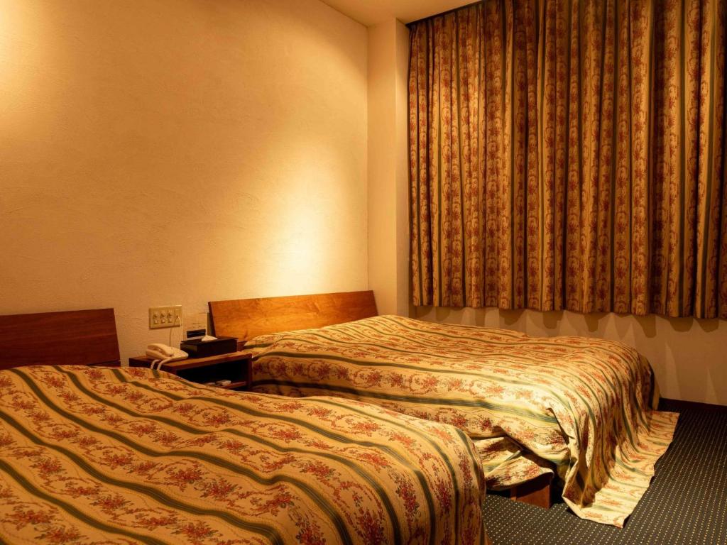 Sasara Twin Bed Room