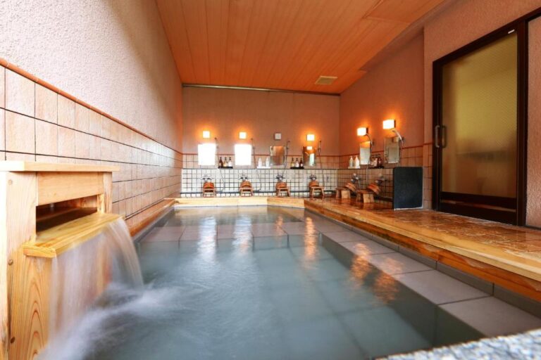 Scenic Inn Yoshikumokan Onsen