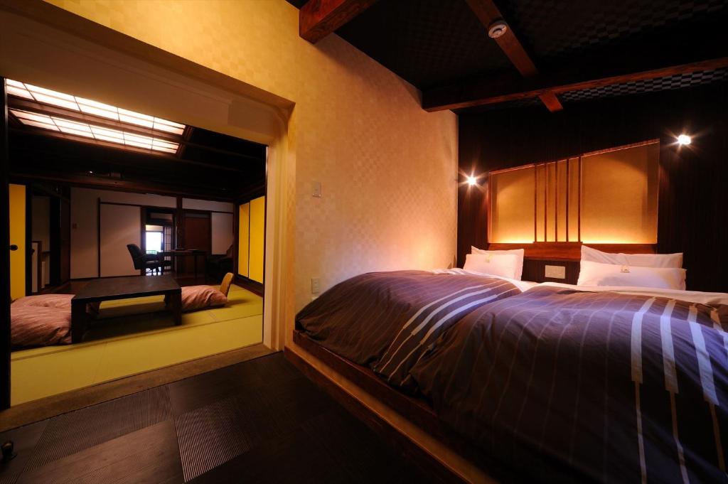Takamiya Ryokan Miyamaso Bedroom Tatami Area