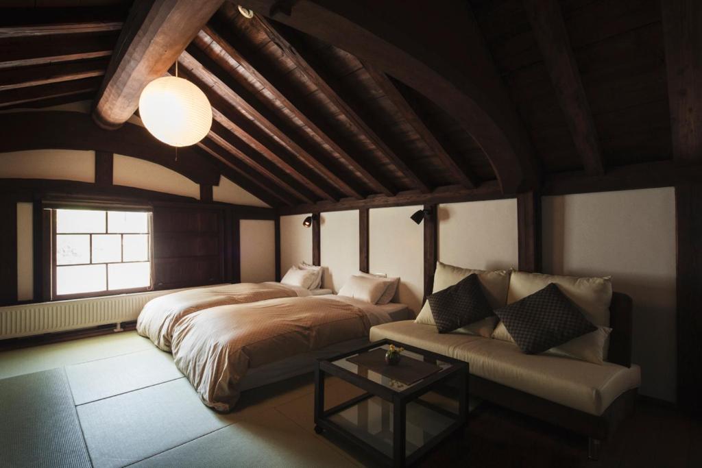 Takamiya Ryokan Miyamaso Cozy Room