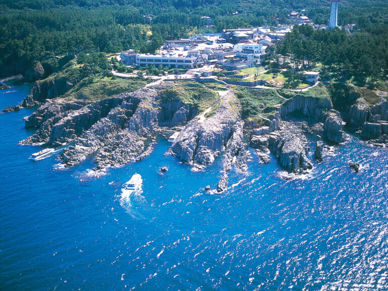 Tojinbo Onsen Area