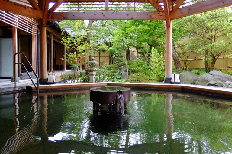 Tsukioka Onsen Area