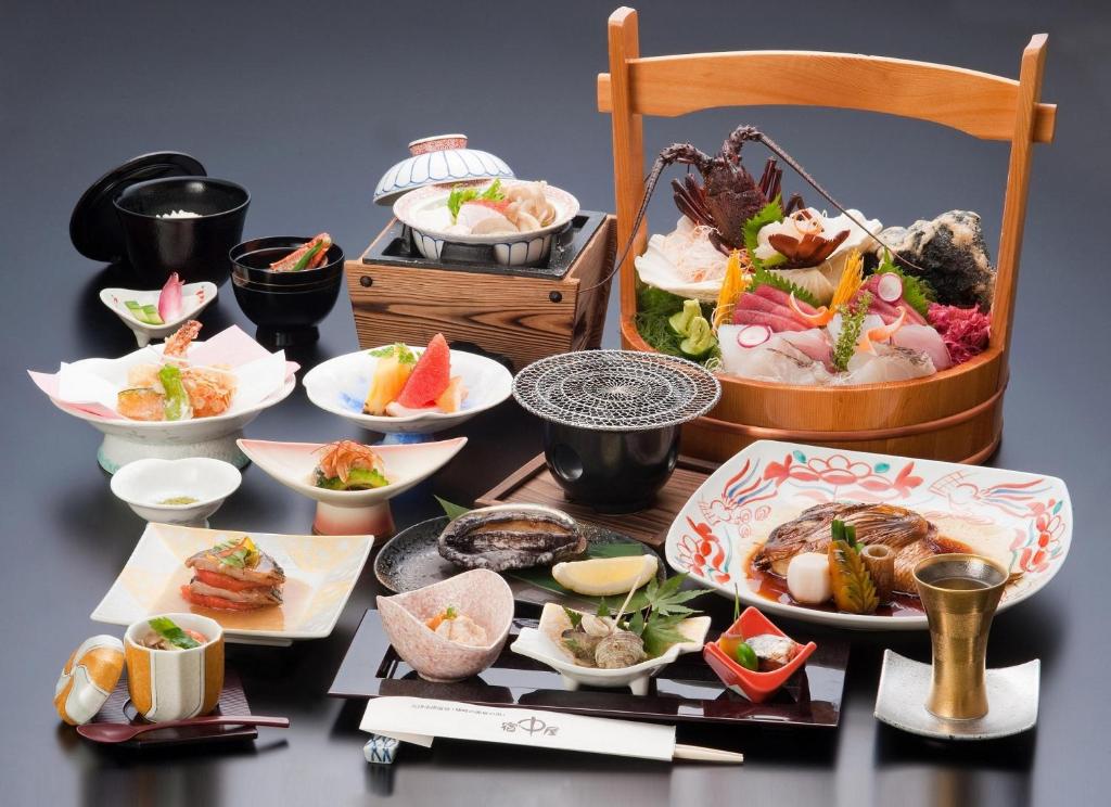 Yadonakaya Kaiseki Dinner