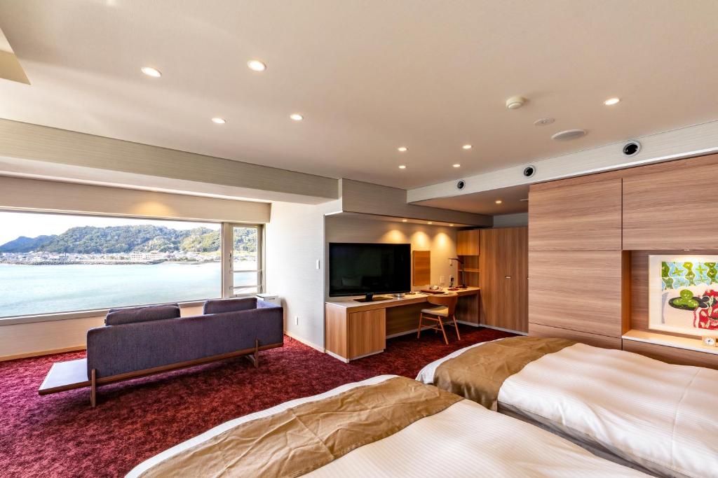 Yadonakaya Modern Room Sea View