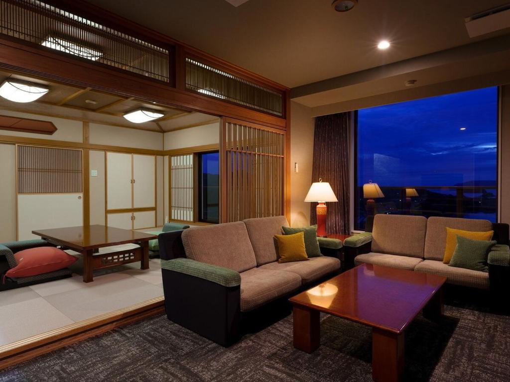 Yokikan Lounge Tatami Room