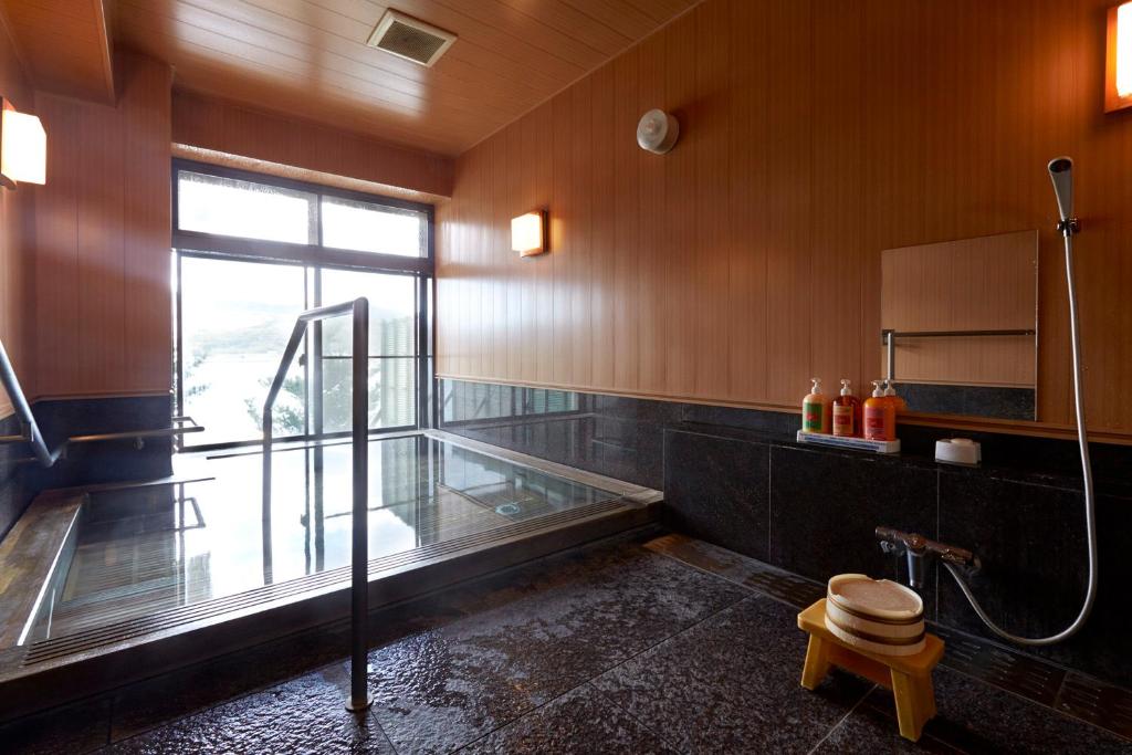 Yokikan Onsen Bath