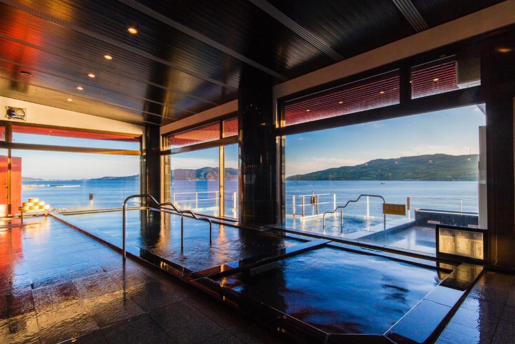 Yokikan Onsen Seaview