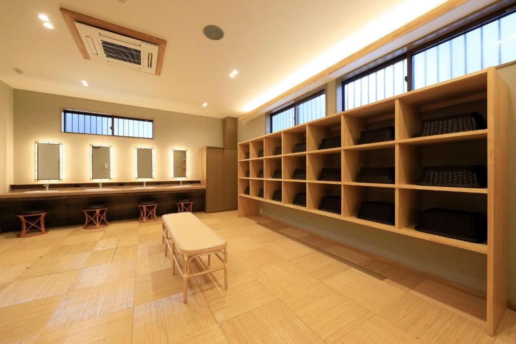Yumoto Kamiyamada Hotel Dressing Room