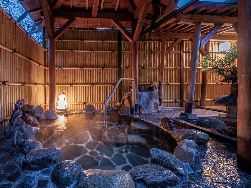 Yumoto Kanko Hotel Saikyo Onsen