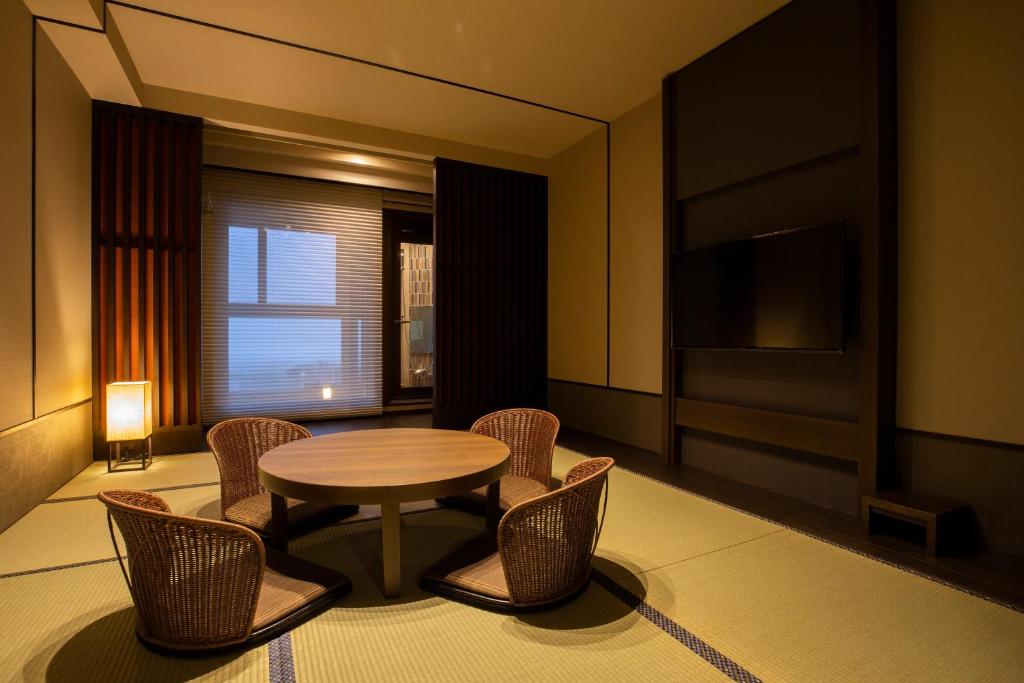 Yumoto Niseko Prince Hotel Hirafutei Tatami Room