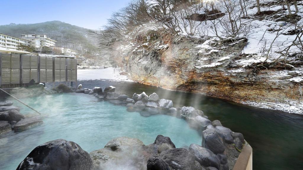 Yunomori Hotel Shidotaira Open Air Onsen
