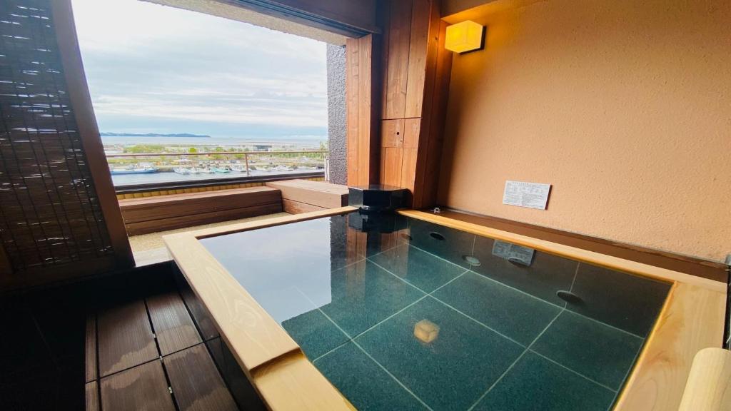 Atami Onsen Shukaen Yu No Hanazen Private Onsen With View