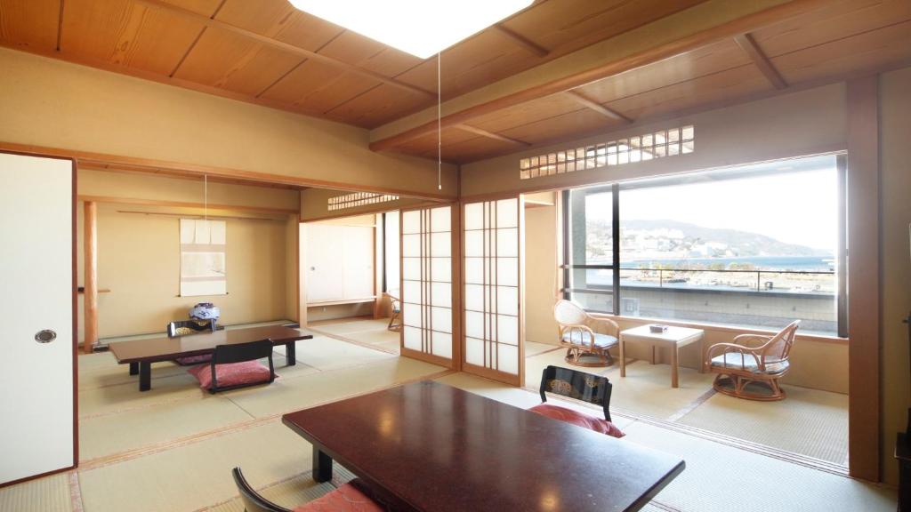 Atami Onsen Shukaen Yu No Hanazen Tatami Room Ocean View