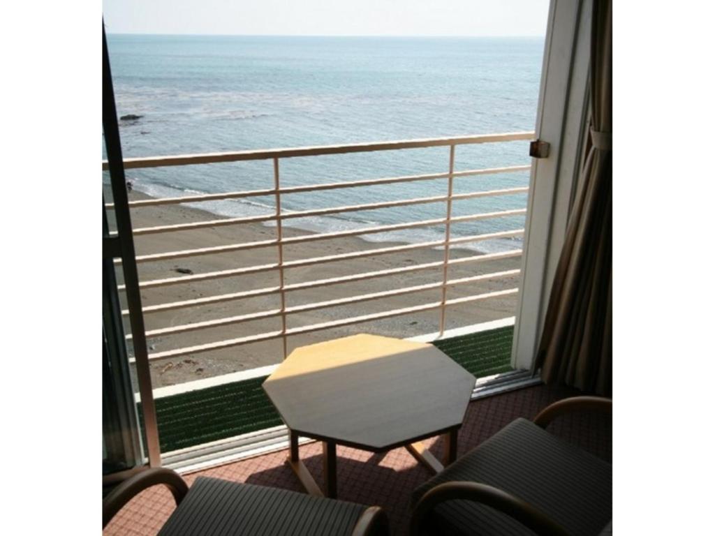 Geiboso Balcony Seaview