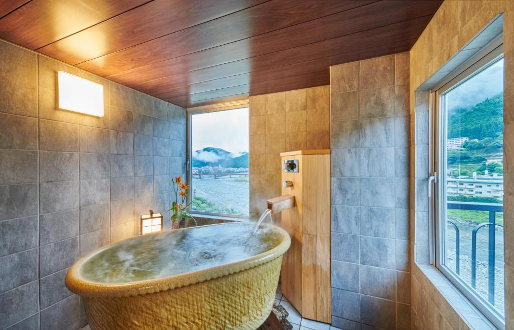 Gero Onsen Yamagataya Private Bath