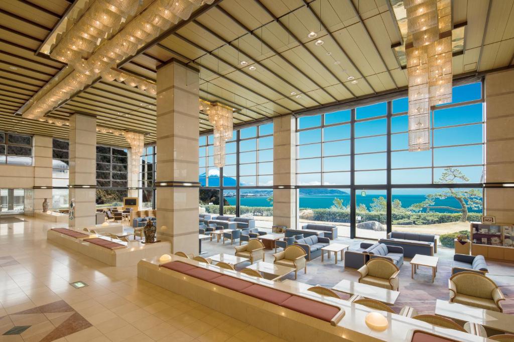 Hotel Ambia Shofukaku Lobby Sea View