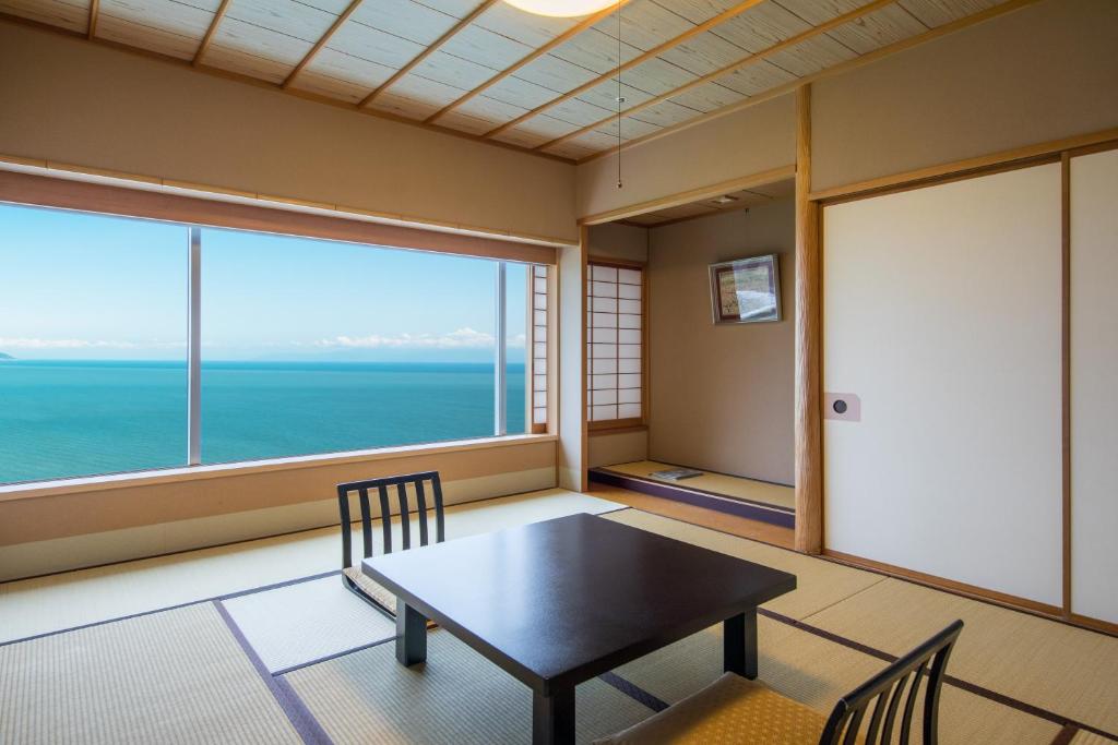 Hotel Ambia Shofukaku Tatami Room Sea View