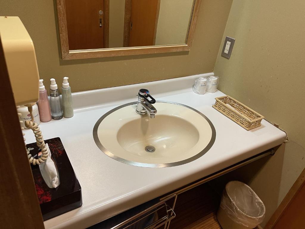 Hotel Shofuen Bathroom Sink