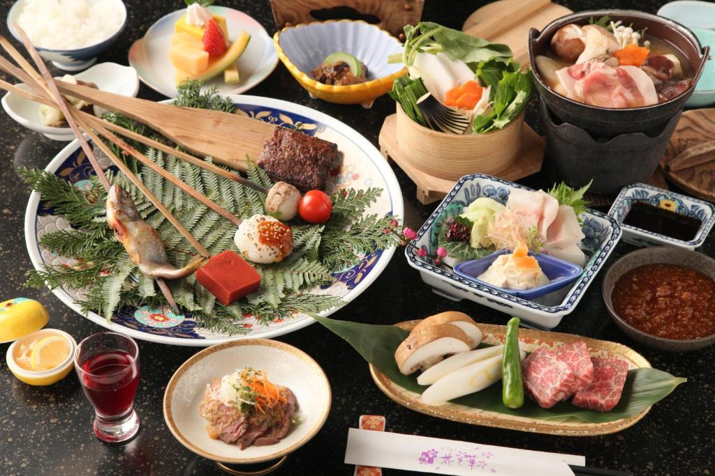 Irodoriyukashiki Hana To Hana Kaiseki Dish