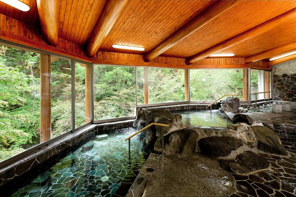 Irodoriyukashiki Hana To Hana Onsen Room