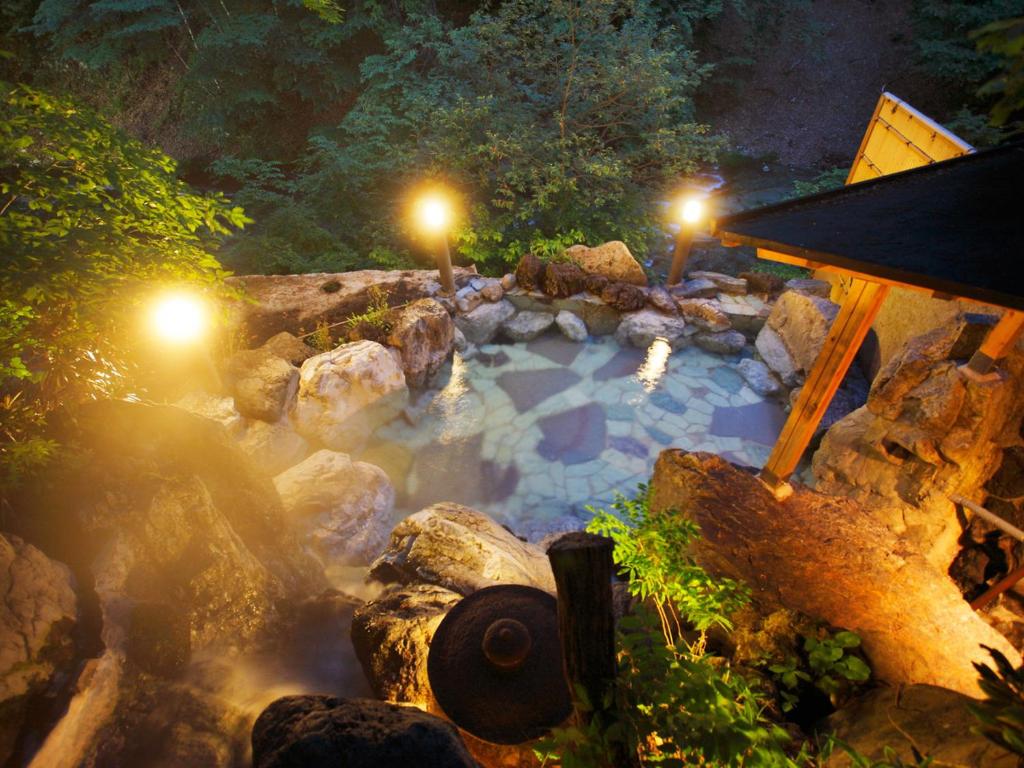 Irodoriyukashiki Hana To Hana Outdoor Onsen