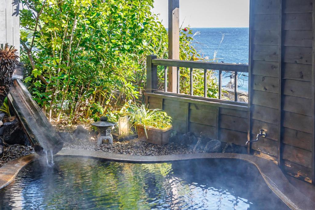 Izu Atagawa Yubana Mankai Adult Only Outdoor Onsen Sea View