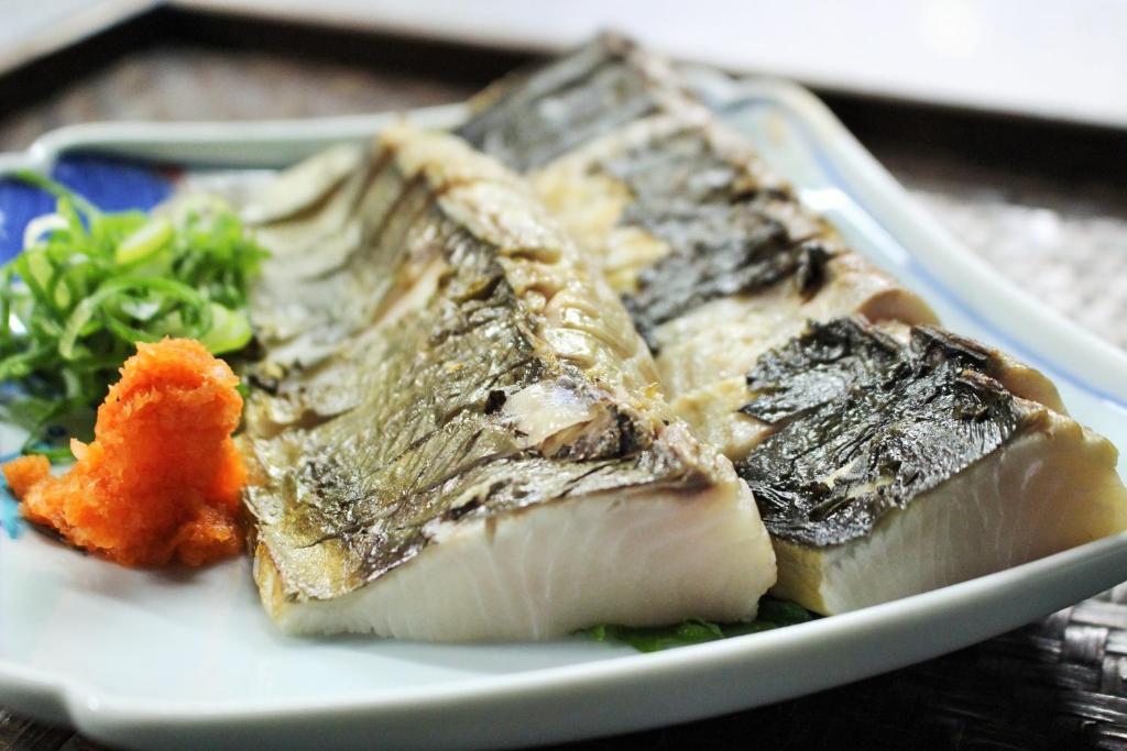 Kaigetsu Grilled Fish Dish