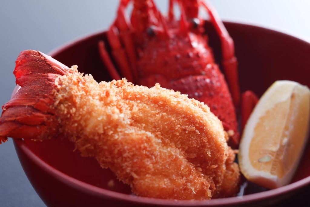 Kaigetsu Lobster Crumbed Lemon