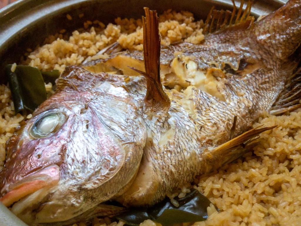 Kaigetsu Tai Meshi Fish Rice