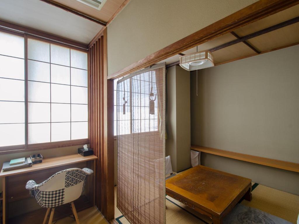 Kaigetsu Tatami Room Desk