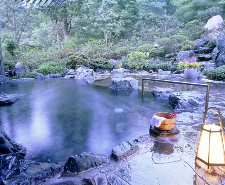Kakeyu Onsen Area