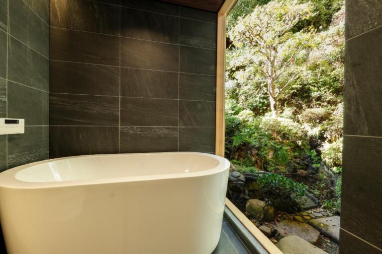 Kinosakiyamamotoya Bathroom View