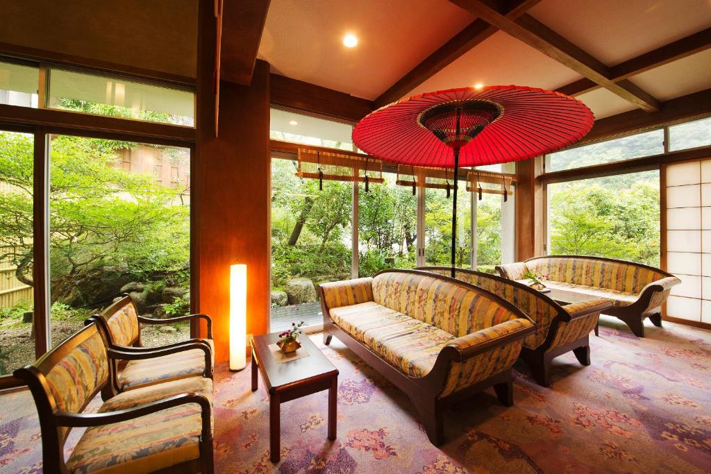 Kotobukitei Lounge Area Garden View