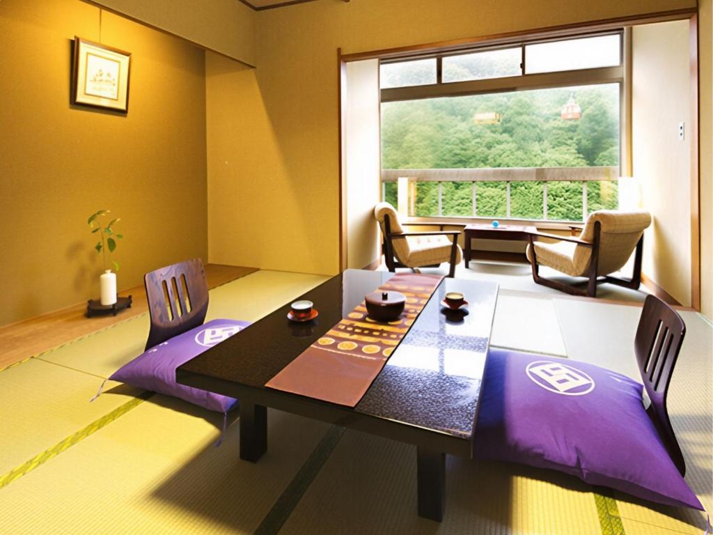 Kotobukitei Tatami Room Tea Table View