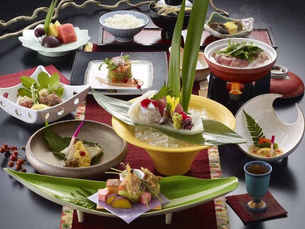 Kotobukitei Traditional Japanese Meal