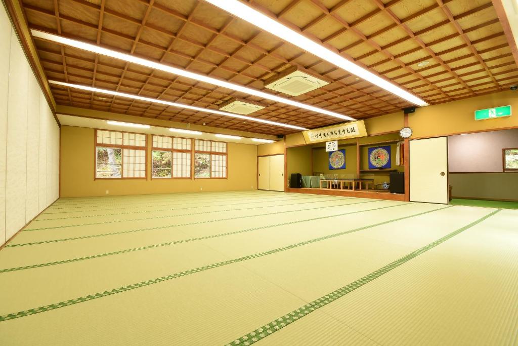 Koyasan Shukubo Daienin Tatami Room