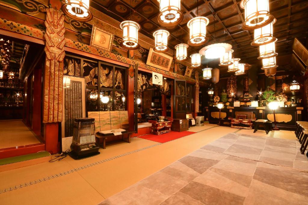 Koyasan Shukubo Daienin Traditional Hall Interior
