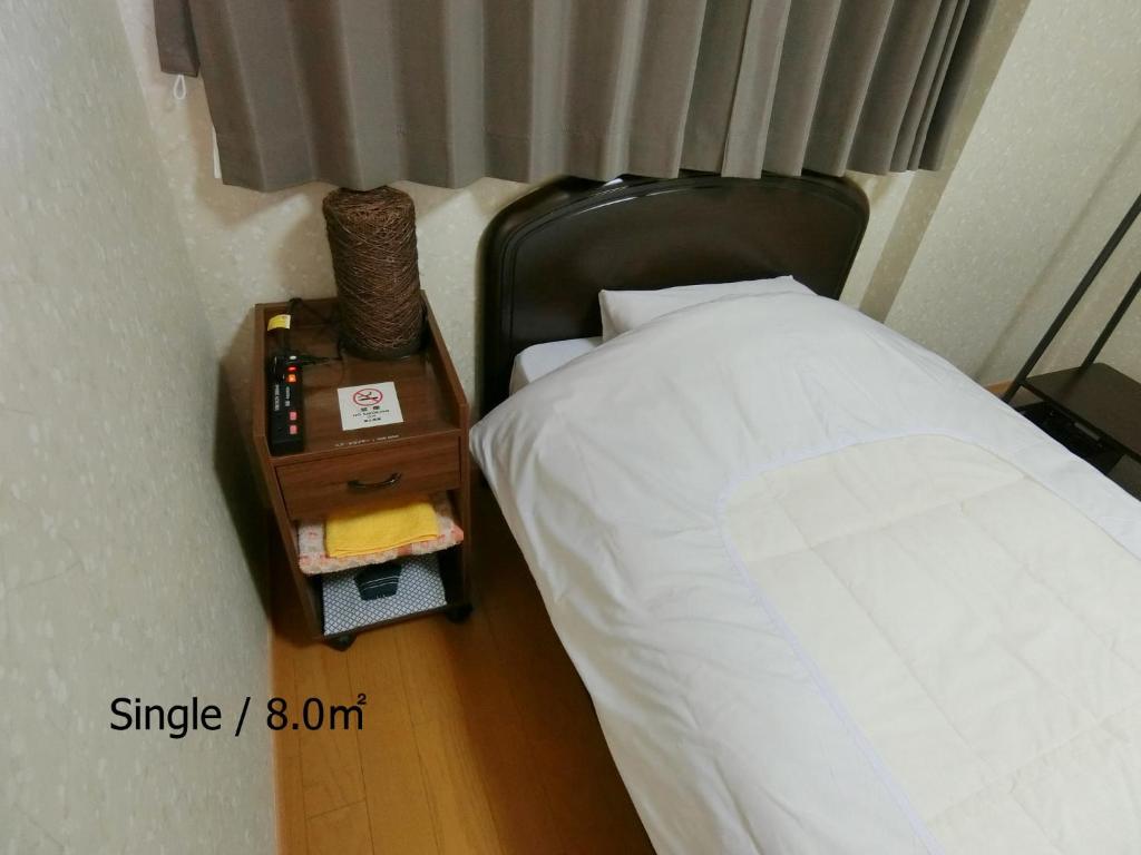 Kyoraku Ryokan Single Room