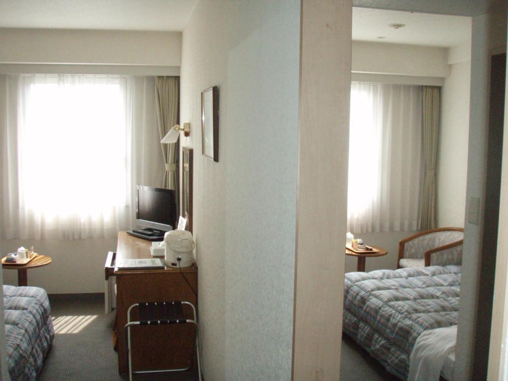 New Royal Hotel Shimanto Twin Bed Room