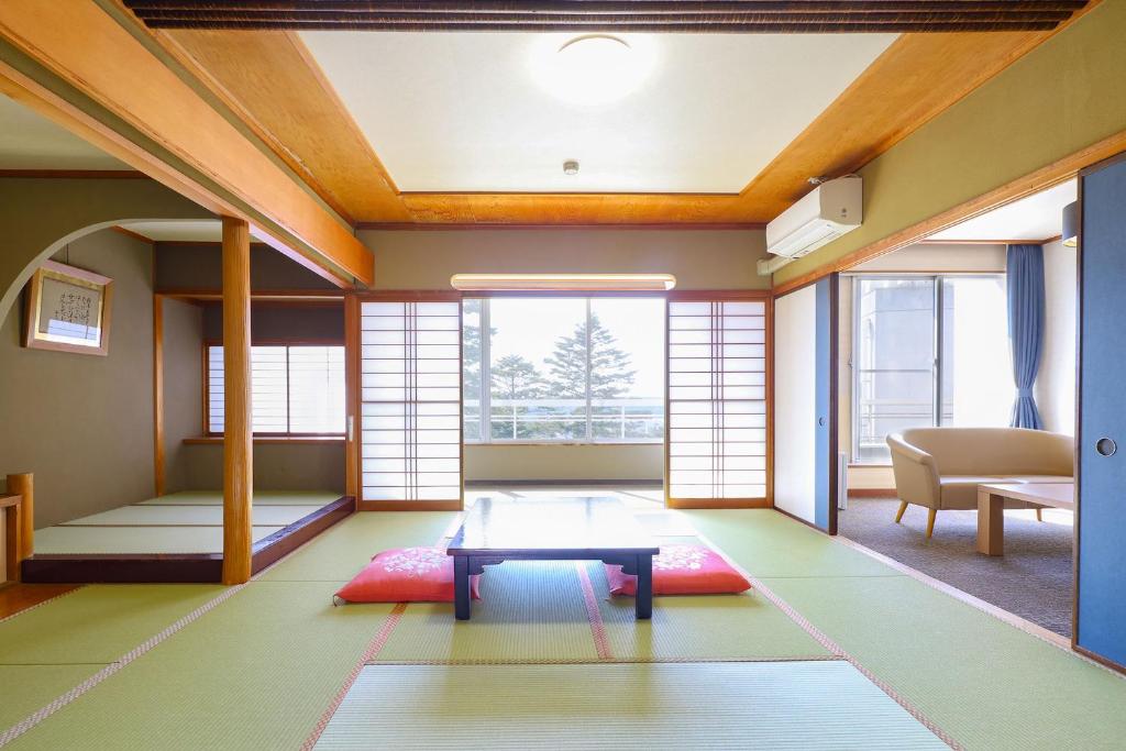 Oedo Onsen Monogatari Premium Yamashitaya Tatami Room