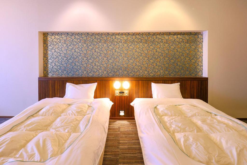 Oedo Onsen Monogatari Premium Yamashitaya Twin Beds